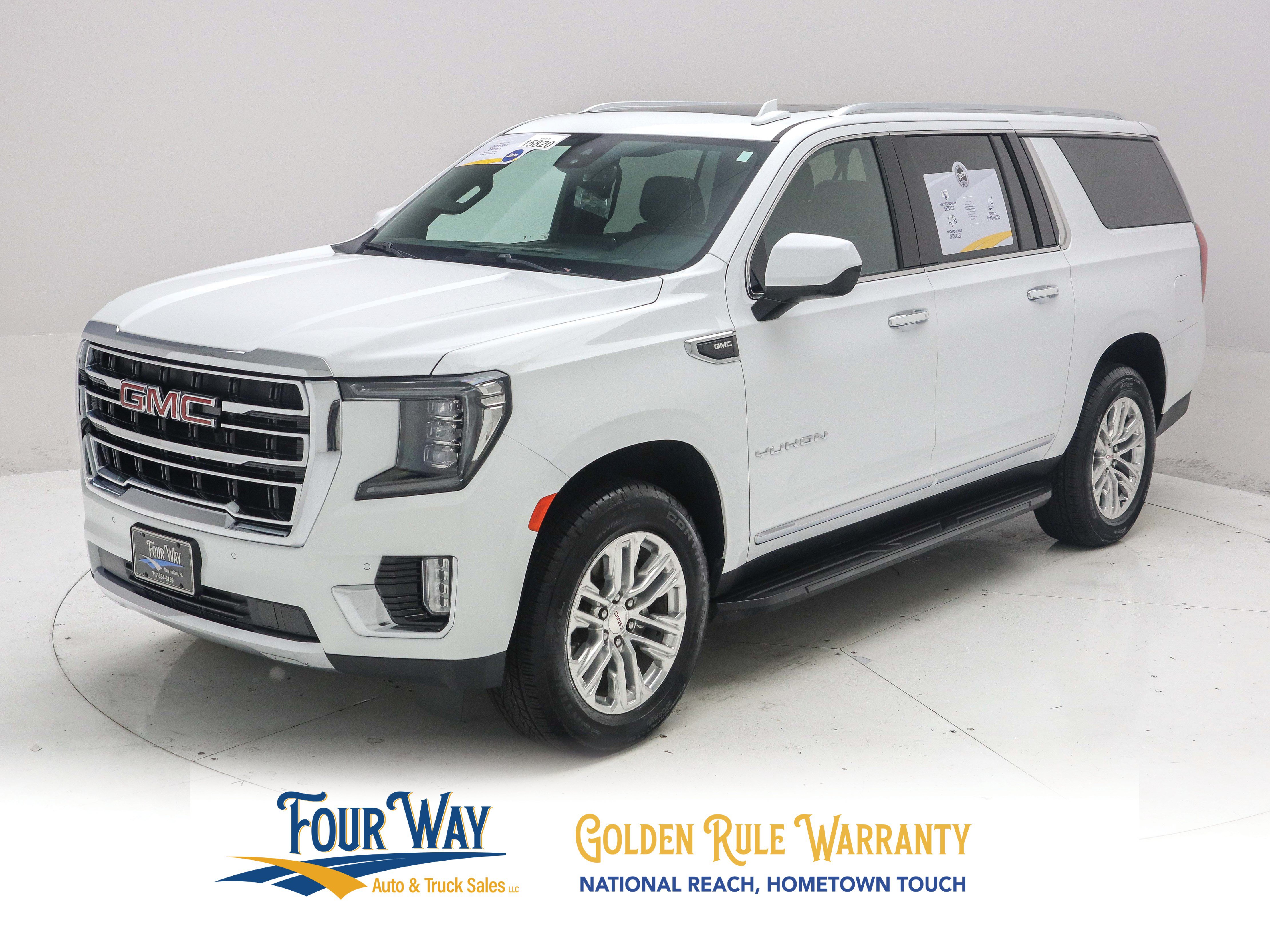 Used 2023 GMC Yukon XL SLT AWD/4WD image 7