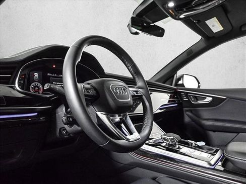 Certified 2025 Audi Q8 Prestige w/ Prestige Package AWD/4WD image 10