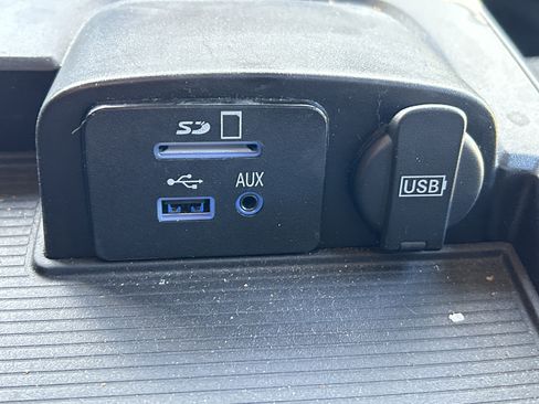 Used 2016 RAM 1500 Big Horn image 34