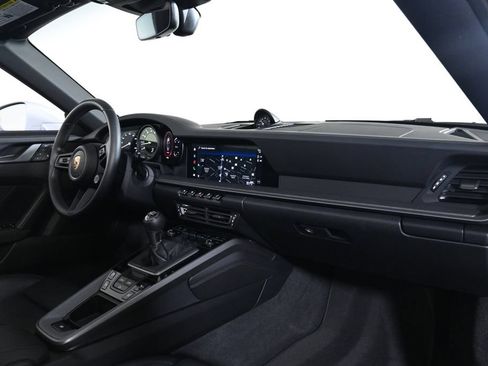 Certified 2023 Porsche 911 Carrera S RWD image 36