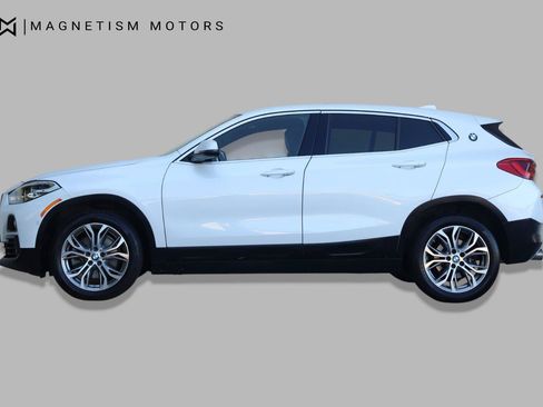 Used 2018 BMW X2 xDrive28i w/ Convenience Package AWD/4WD image 3