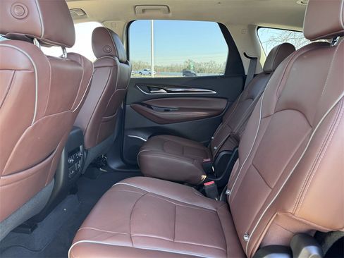 Used 2020 Buick Enclave Avenir image 28