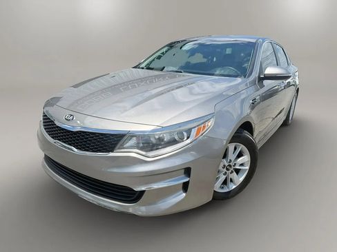 Used 2018 Kia Optima LX FWD image 1