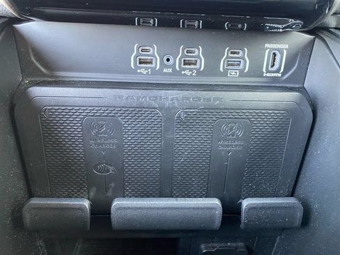 Used 2025 RAM 1500 Laramie w/ Night Edition AWD/4WD image 21
