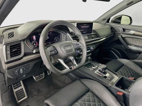 Used 2019 Audi SQ5 Premium Plus w/ Premium Plus Package AWD/4WD image 9