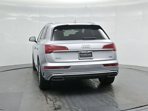Used 2023 Audi Q5 2.0T Premium w/ Convenience Package image 28