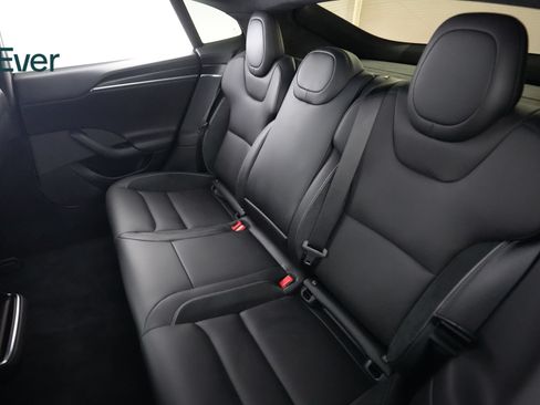 Used 2026 Tesla Model S Plaid AWD/4WD image 23