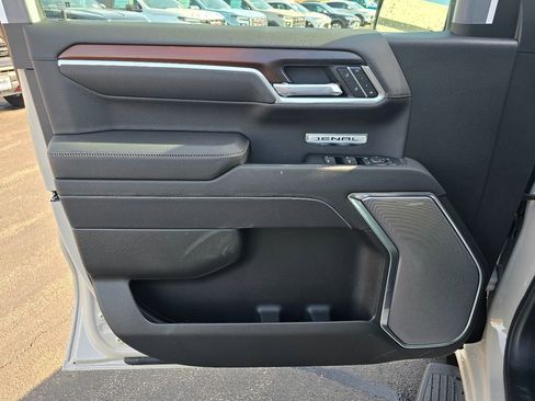 New 2026 GMC Sierra 1500 Denali AWD/4WD image 12