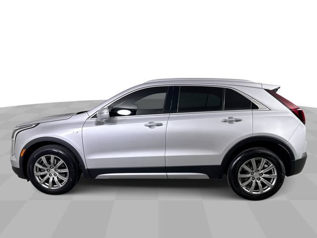 Used 2021 Cadillac XT4 Premium Luxury w/ Cold Weather Package FWD image 5