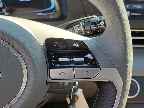 New 2026 Hyundai Elantra SE image 6