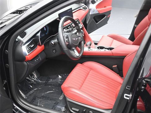 Used 2023 Genesis G70 2.0T w/ Sport Prestige Package image 5