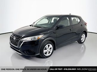 Certified 2025 Nissan Kicks Play S video 1