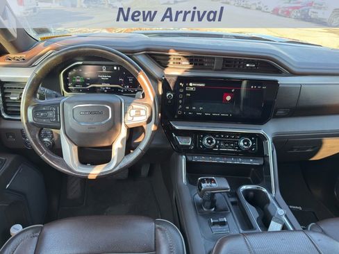 Used 2023 GMC Sierra 1500 Denali image 6