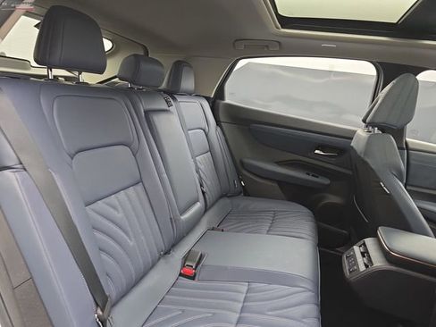 Used 2023 Nissan Ariya image 51