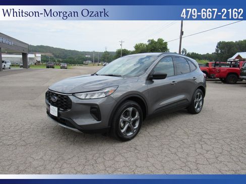 Used 2025 Ford Escape ST-Line FWD image 4