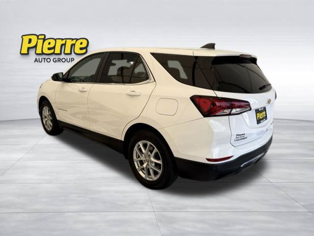 Used 2024 Chevrolet Equinox LT FWD image 2