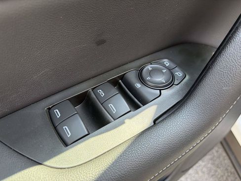 Used 2023 Chevrolet Blazer LT w/ Convenience Package FWD image 6
