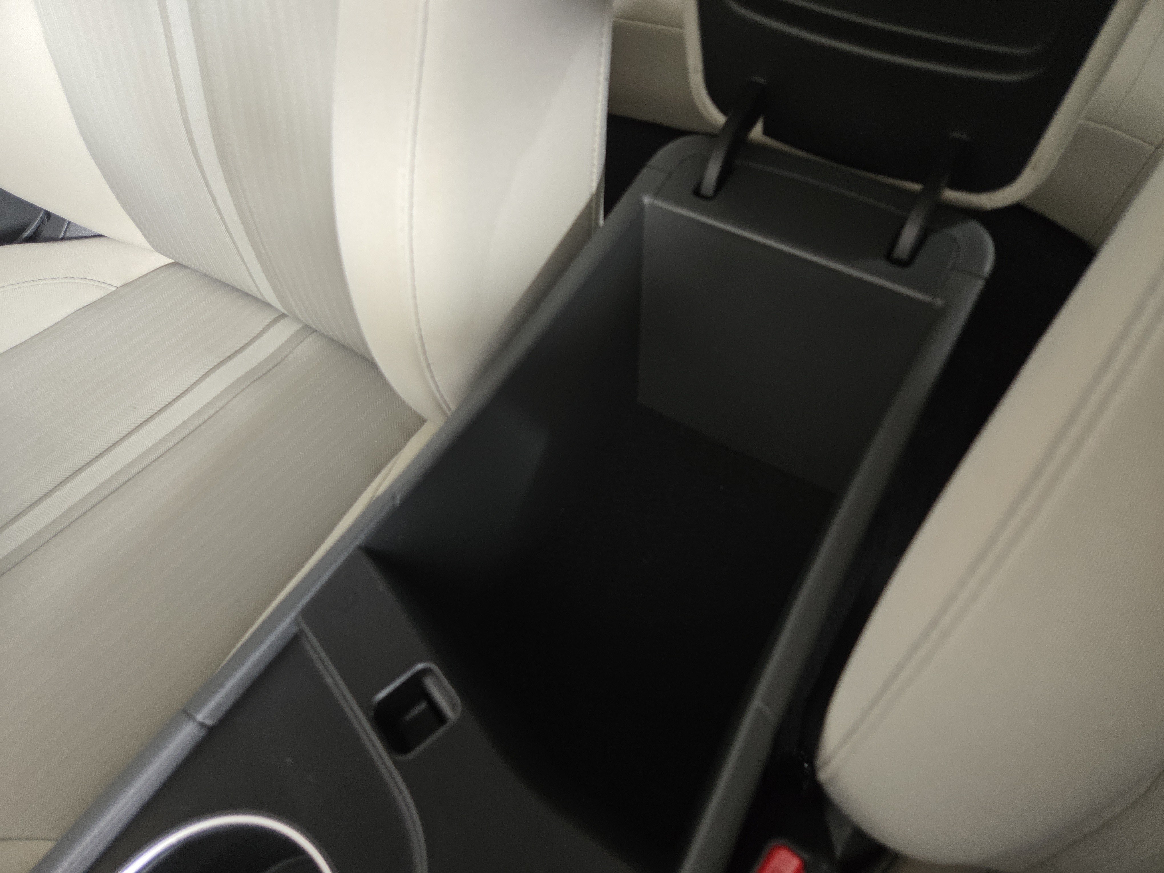 Used 2025 Hyundai Sonata SEL FWD image 28