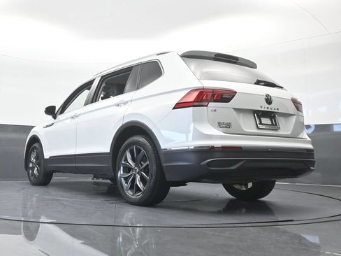 Used 2023 Volkswagen Tiguan SE FWD image 59