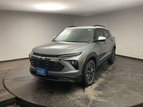 New 2026 Chevrolet TrailBlazer ACTIV w/ Convenience Package image 3