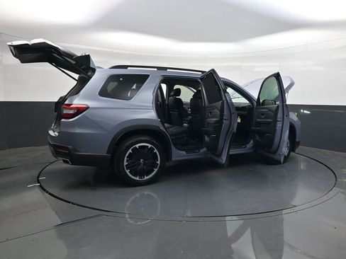 New 2026 Honda Pilot Touring image 29