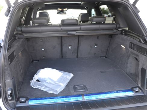 Certified 2026 BMW X5 xDrive50e w/ Parking Assistance Package image 37