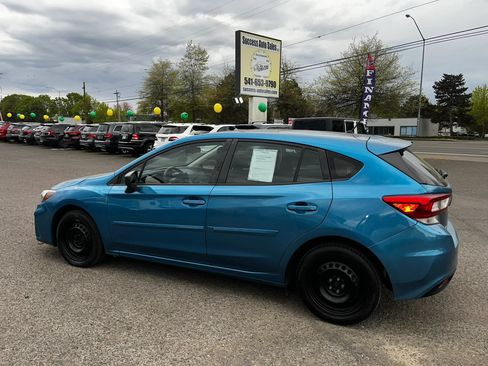 Used 2017 Subaru Impreza 2.0i AWD/4WD image 4