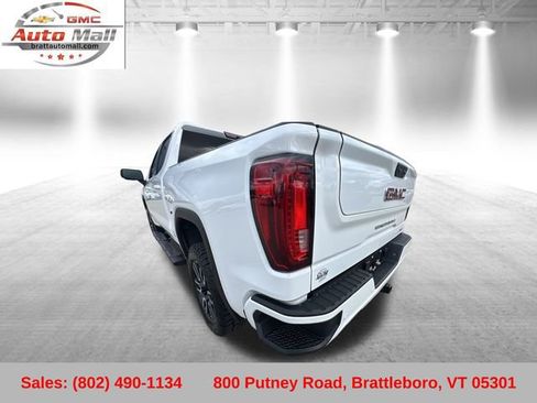 Used 2023 GMC Sierra 1500 AT4 w/ AT4 Premium Package image 12