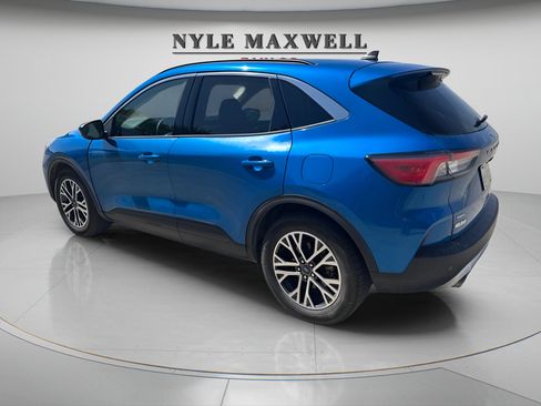 Used 2020 Ford Escape SEL FWD image 4