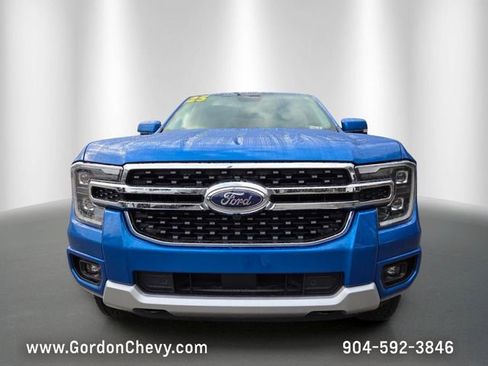 Used 2025 Ford Ranger Lariat w/ Chrome Accent Package AWD/4WD image 9