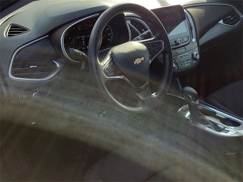 Used 2023 Chevrolet Malibu LT image 5