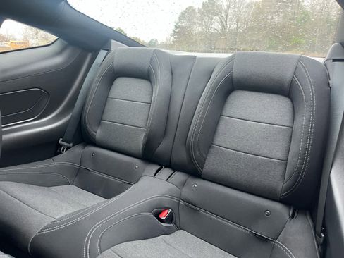 Used 2025 Ford Mustang Coupe image 15