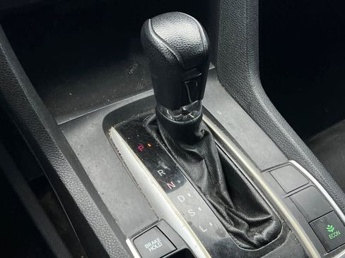 Used 2019 Honda Civic LX image 22