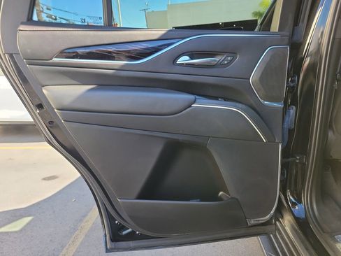 Used 2023 Cadillac Escalade Sport image 15