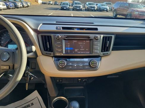 Used 2014 Toyota RAV4 XLE image 11