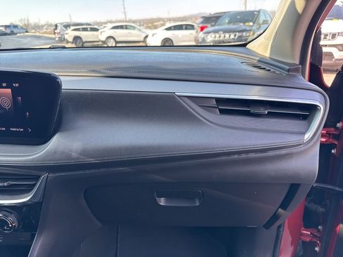 Used 2024 Buick Encore GX Sport Touring image 21