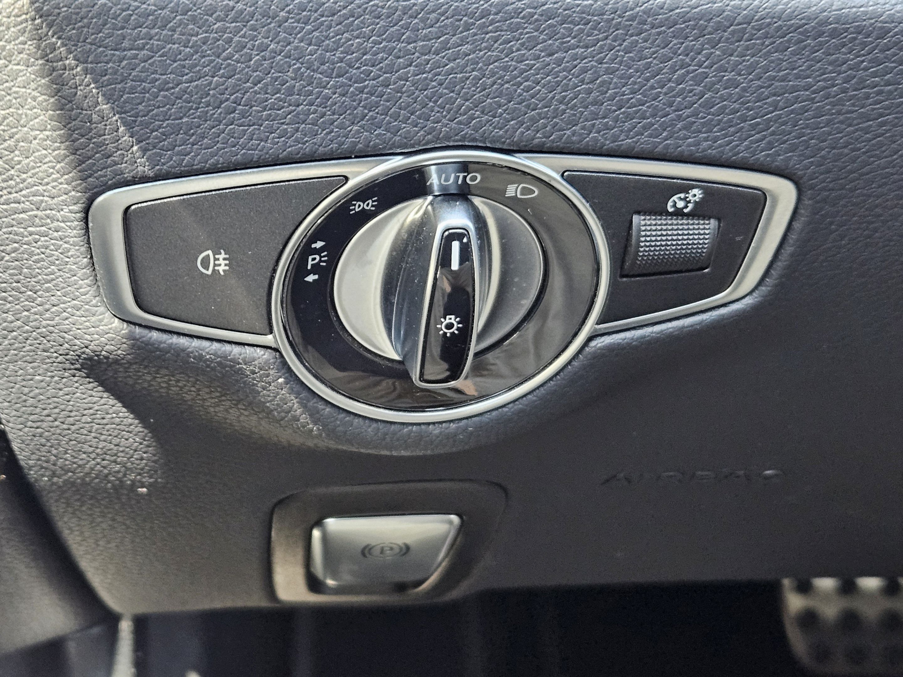Used 2022 Mercedes-Benz E 450 Coupe image 13