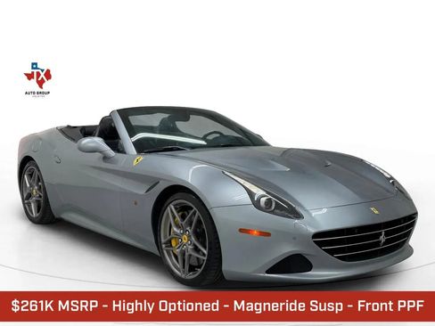 Used 2015 Ferrari California T RWD image 1