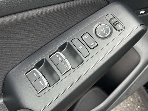 Used 2025 Honda Civic Sport image 16