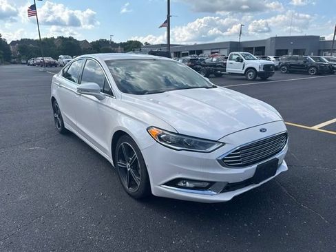 Used 2017 Ford Fusion Titanium AWD/4WD image 3