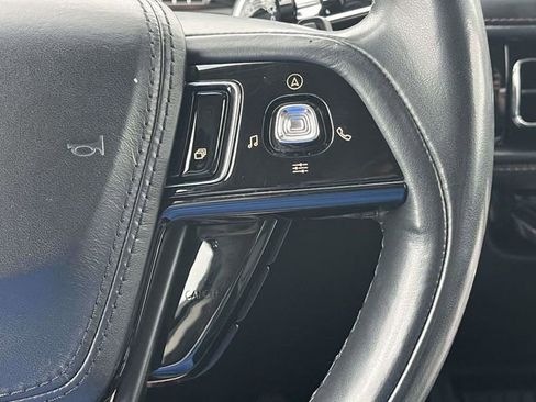 Used 2021 Lincoln Aviator Reserve w/ Elements Package Plus image 31