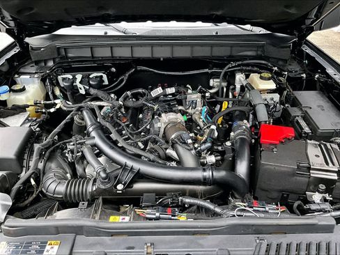 Used 2022 Ford Bronco Wildtrak image 31