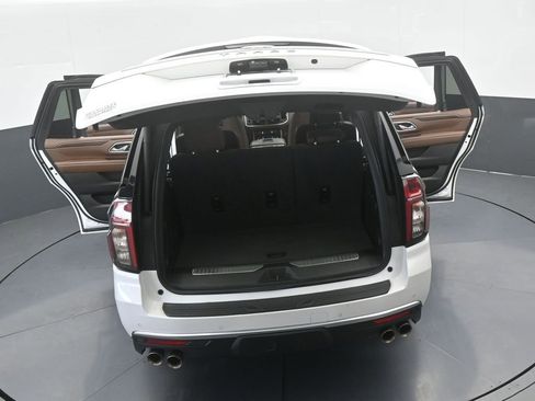 Used 2024 Chevrolet Tahoe High Country RWD image 71