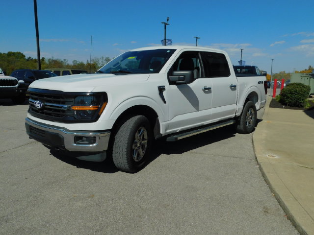 Used 2025 Ford F150 XLT w/ Equipment Group 301A Standard AWD/4WD image 5