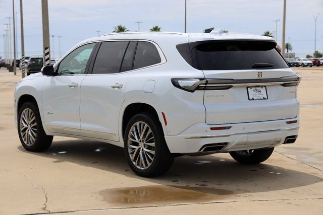 New 2026 Buick Enclave Avenir w/ Super Cruise Package FWD image 6