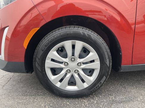 Used 2023 Kia Soul LX image 30