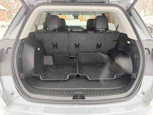 New 2026 GMC Terrain Denali w/ LPO, Floor Liner Package image 32