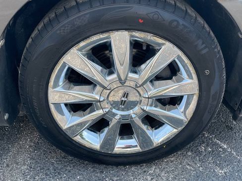 Used 2012 Lincoln MKZ AWD image 25