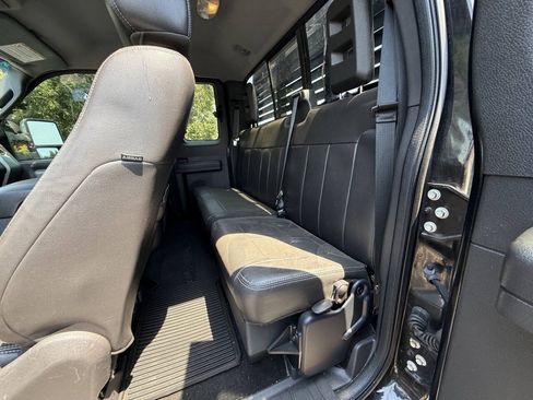 Used 2012 Ford F250 Lariat w/ Chrome Pkg AWD/4WD image 10