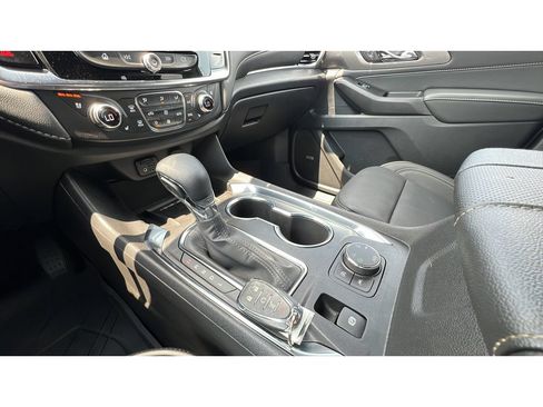 Certified 2023 Chevrolet Traverse Premier w/ LPO, Floor Liner Package AWD/4WD image 20
